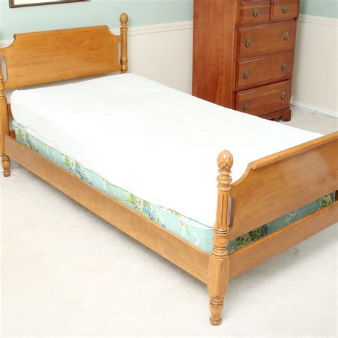 vintage maple twin with metal box spring millet|Amazon.com: Vintage Metal Bed Frame Twin.